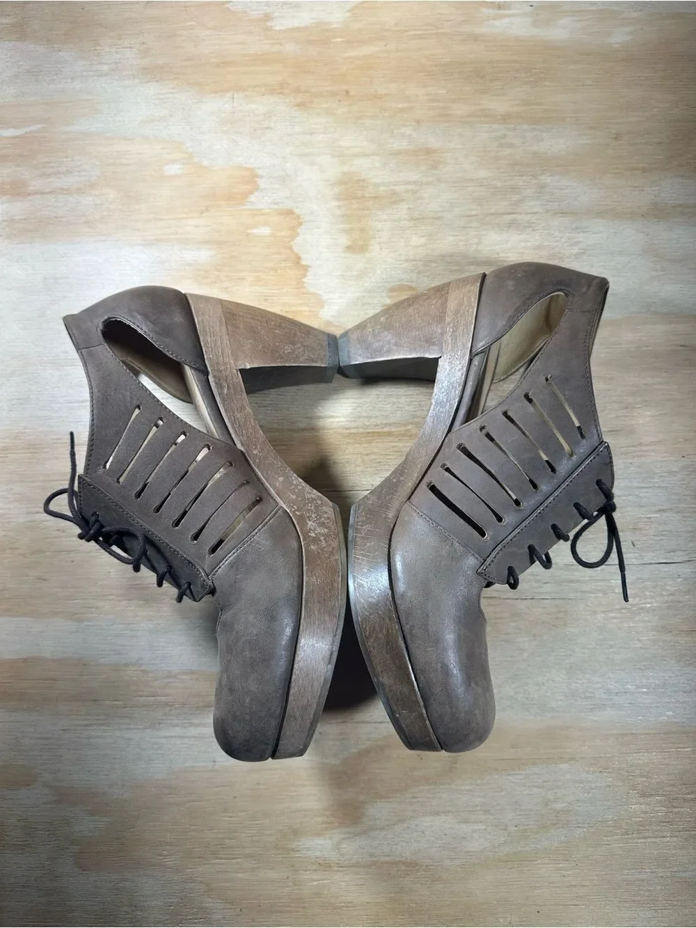 Coclico Lace-Up Cutout Heeled Shoes Women’s Size 6.5